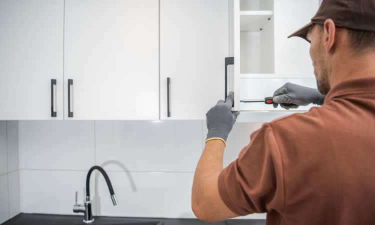 how to install cabinet drawer handles