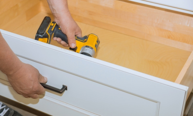 install cabinet drawer handles