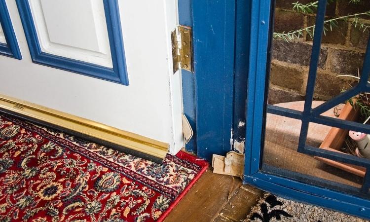 How to Fix a Sagging Wooden Screen Door