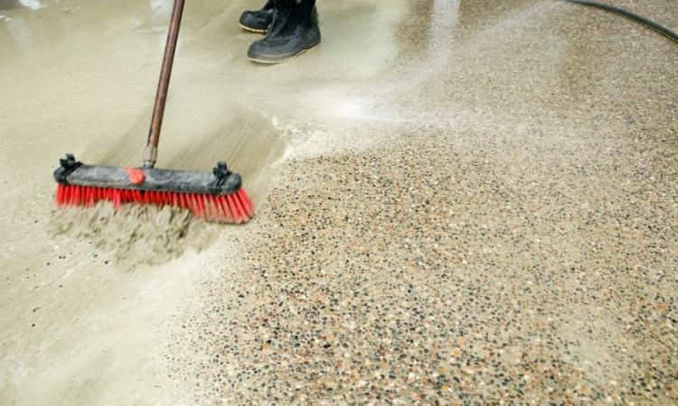 How to Clean Concrete Patio