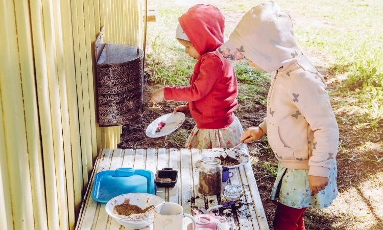 Build a Mud Kitchen for Kids in Singapore