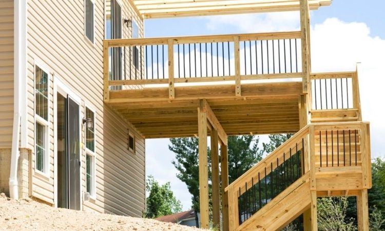 Building a Roof Over a Deck in Singapore